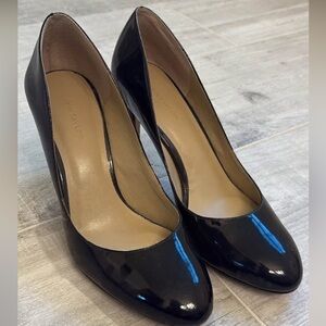 Ann Taylor Shiny Black Heels